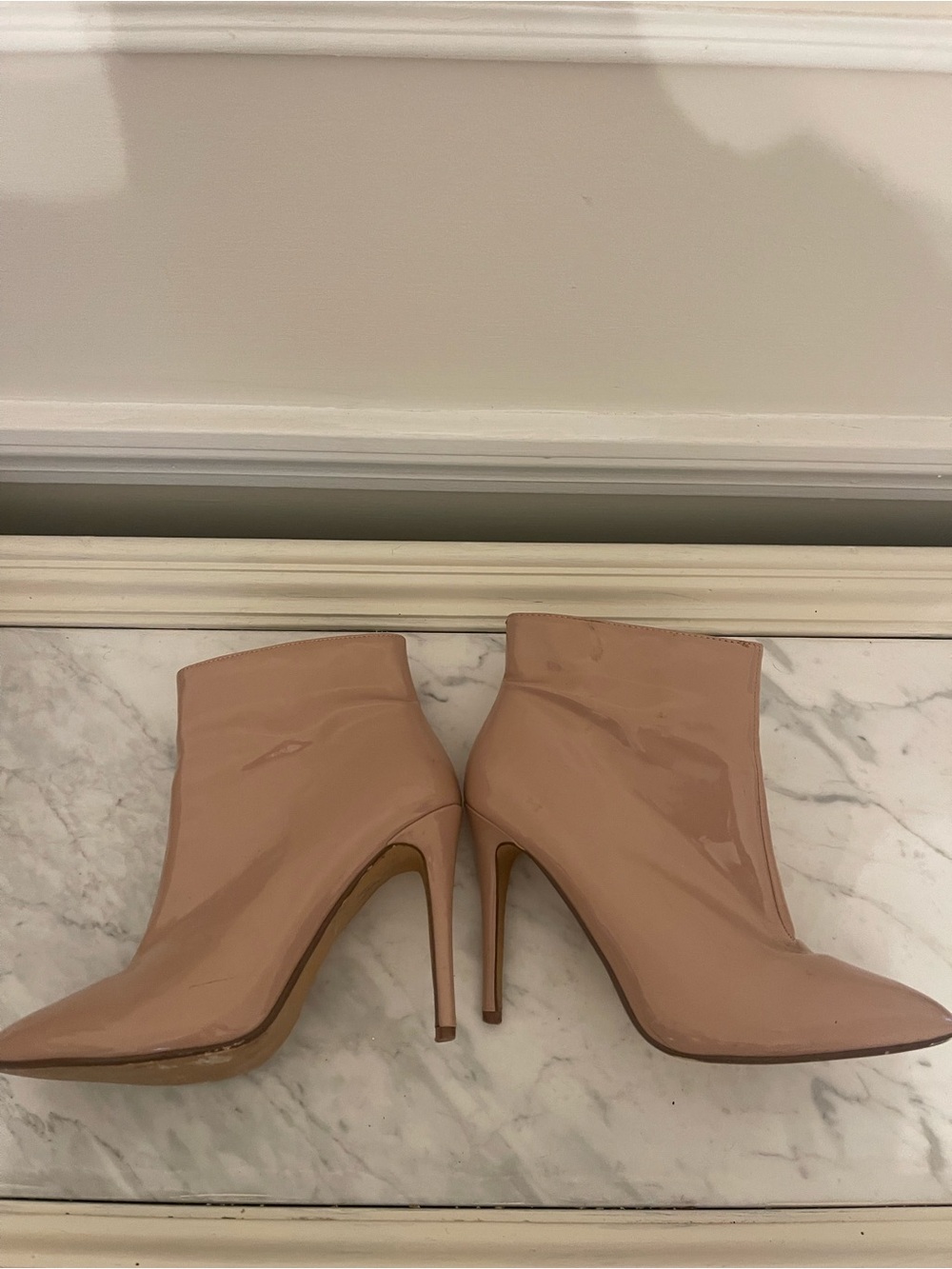 Liliana Nude Patent Pointed-Toe Ankle Boots